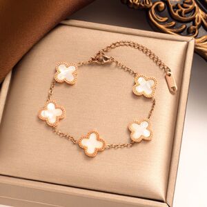 Unbranded (Rose gold white shell) Titanium steel gold four-leaf clover mother-of-pearl bra Unbranded (Rose gold white shell) Titanium steel gold four-leaf clover mother-of-pearl bra