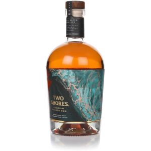 Two Shores Rum - Irish Single Malt Whiskey Cask Finish 70cl 43% Two Shores Rum - Irish Single Malt Whiskey Cask Finish 70cl 43%