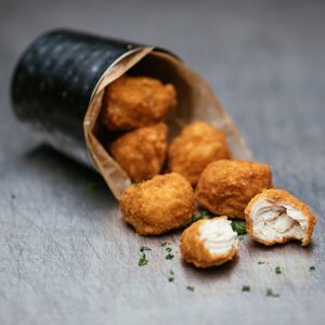 Golden Valley Frozen Gluten Free Breaded Chicken Chunks - 2x1kg Golden Valley Frozen Gluten Free Breaded Chicken Chunks - 2x1kg