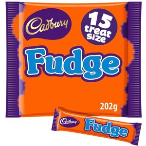 Cadbury Fudge Treatsize Pack 202g - Pack of 6 Cadbury Fudge Treatsize Pack 202g - Pack of 6