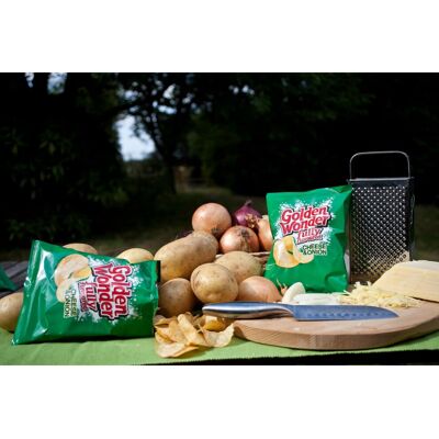 KidzBuzz Tayto, Golden Wonder Cheese and Onion Crisps, 32 x 32.5g KidzBuzz Tayto, Golden Wonder Cheese and Onion Crisps, 32 x 32.5g