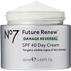 Boots No7 Future Renew Damage Reversal Day Cream SPF40 50ml, 50 ml (Pack of 1) Boots No7 Future Renew Damage Reversal Day Cream SPF40 50ml, 50 ml (Pack of 1)