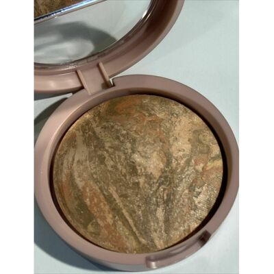 Laura Geller - Baked Balance N Glow - Deep - Foundation Laura Geller - Baked Balance N Glow - Deep - Foundation