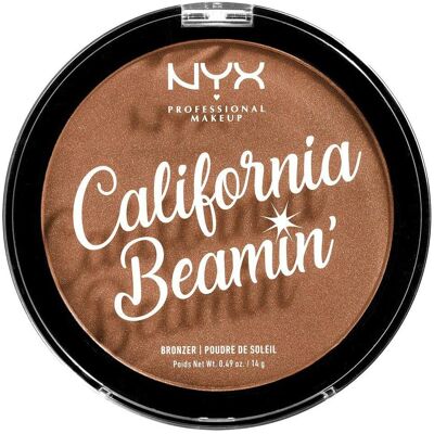 NYX Professional Makeup - California Beamin' Face and Body Bronzer - Sun - Satin Finish - Bronzer NYX Professional Makeup - California Beamin' Face and Body Bronzer - Sun - Satin Finish - Bronzer