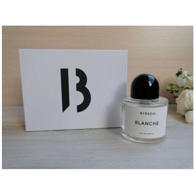 Byredo Blanche Eau de Parfum - 50ml Byredo Blanche Eau de Parfum - 50ml