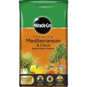 Miracle-Gro Miracle Gro Premium Mediterranean & Citrus Compost With Vital Minerals 6L Bag Miracle-Gro Miracle Gro Premium Mediterranean & Citrus Compost With Vital Minerals 6L Bag