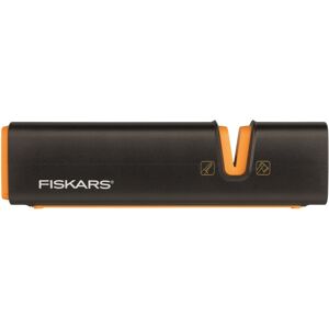 Fiskars XSharp Axe and Knife Sharpener, Ceramic sharpening stone/Fiberglass rein Fiskars XSharp Axe and Knife Sharpener, Ceramic sharpening stone/Fiberglass rein