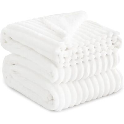 RUIKASI Fleece Throw Blanket for Sofa - King Size Fluffy White Throws for Sofas RUIKASI Fleece Throw Blanket for Sofa - King Size Fluffy White Throws for Sofas