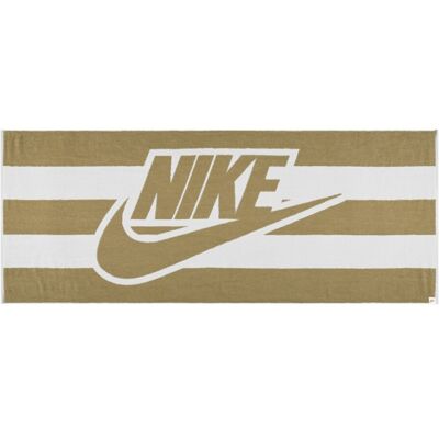 Nike Unisex Adult Club Beach Towel Nike Unisex Adult Club Beach Towel