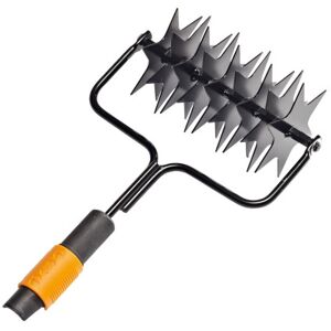 Fiskars Lawn Spiker, Tool Head Compatible with All QuikFit Handles, Width: 17 c Fiskars Lawn Spiker, Tool Head Compatible with All QuikFit Handles, Width: 17 c