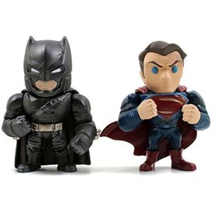 DC Comics DC 97394 4-Inch "Batman vs Superman Superman and Armor Batman " Movie Figure (Pa DC Comics DC 97394 4-Inch "Batman vs Superman Superman and Armor Batman " Movie Figure (Pa