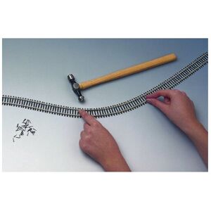 Hornby R621 Flexible Track HO/OO Gauge, 970mm Hornby R621 Flexible Track HO/OO Gauge, 970mm