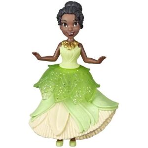 Hasbro Disney Princess Royal Clips Tiana Small Fashion Doll (Green) Hasbro Disney Princess Royal Clips Tiana Small Fashion Doll (Green)
