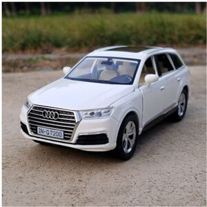 Maxpower (White) 1:32 AUDI Q7 SUV Alloy Car Model Diecast & Toy Vehicles Metal Car Model Maxpower (White) 1:32 AUDI Q7 SUV Alloy Car Model Diecast & Toy Vehicles Metal Car Model