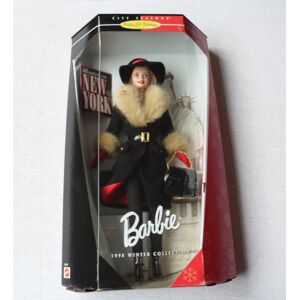 Mattel Winter In New York Barbie Collector Doll Mattel Winter In New York Barbie Collector Doll