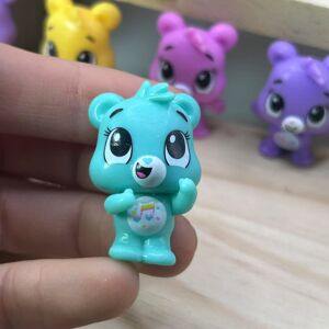 Unbranded (HEART SONG BEAR) Care Bears 1 4 Inch Surprise Collectible Figure Unbranded (HEART SONG BEAR) Care Bears 1 4 Inch Surprise Collectible Figure