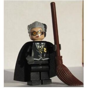 Lego Minifigure - Harry Potter - MADAME HOOCH with Broom Lego Minifigure - Harry Potter - MADAME HOOCH with Broom