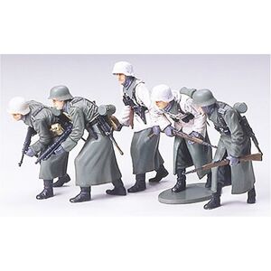 Tamiya Model Kit - German Infantry Winter Gear - 1/35 Scale Tamiya Model Kit - German Infantry Winter Gear - 1/35 Scale