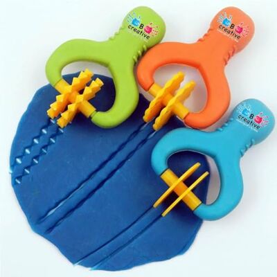 Bcreative Easi-Grip Strip Dough Cutters Set of 3 Bcreative Easi-Grip Strip Dough Cutters Set of 3