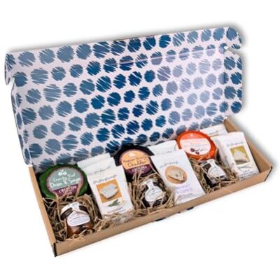Thornton & France Penny Post Cheese Please Letterbox Hamper – Artisan Cheese Gift Box with Vintage Cheddar, Flavoured Cheeses, Crackers & Chutneys – Letterbox Gift for Him, Dad, Grandad, Friends or Colleagues Thornton & France Penny Post Cheese Please Letterbox Hamper – Artisan Cheese Gift Box with Vintage Cheddar, Flavoured Cheeses, Crackers & Chutneys – Letterbox Gift for Him, Dad, Grandad, Friends or Colleagues