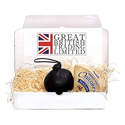 GREAT BRITISH TRADING LIMITED Shorrocks Lancashire Cheese Bomb 230g with Stockan's Thin Orkney Oatcakes Gift Hamper GREAT BRITISH TRADING LIMITED Shorrocks Lancashire Cheese Bomb 230g with Stockan's Thin Orkney Oatcakes Gift Hamper