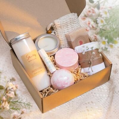 AbbyLou Natural Spa Gift Set for Women — 9 Piece Pamper Hamper with Soy Candle, Handmade Soap, Bath Bomb & Shower Steamers — Strawberries & Cream — Birthday Gifts for Her AbbyLou Natural Spa Gift Set for Women — 9 Piece Pamper Hamper with Soy Candle, Handmade Soap, Bath Bomb & Shower Steamers — Strawberries & Cream — Birthday Gifts for Her