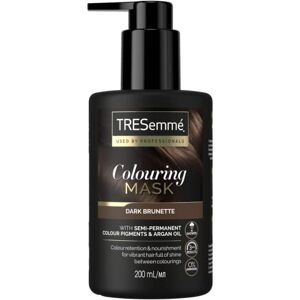 TRESemmé Hair Mask Nourishes and Works Colour Preservation Dark Brunette With Semi-Permanent Colour Pigments and Argan Oil, Enriched with UV Filter 200ml TRESemmé Hair Mask Nourishes and Works Colour Preservation Dark Brunette With Semi-Permanent Colour Pigments and Argan Oil, Enriched with UV Filter 200ml
