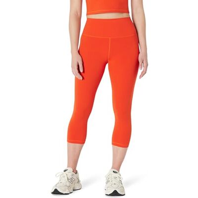 Amazon Essentials Women's Active FormFlex Buttery Soft High Waist 19" (48.3) Inseam Capri Pants Yoga Workout Leggings, Bright Red, L Amazon Essentials Women's Active FormFlex Buttery Soft High Waist 19" (48.3) Inseam Capri Pants Yoga Workout Leggings, Bright Red, L