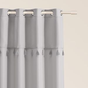 ROOM99 Astoria Curtain with Silver Eyelets, 140 x 280 cm, Width x Height Sliding Curtains, Modern Curtain, Living Room, Bedroom, Light Grey, Pack of 1 ROOM99 Astoria Curtain with Silver Eyelets, 140 x 280 cm, Width x Height Sliding Curtains, Modern Curtain, Living Room, Bedroom, Light Grey, Pack of 1