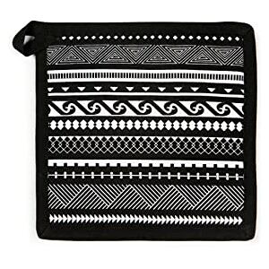 Excelsa Ethnic Kitchen Pot Holder, Cm. 20 x 20, Lining 100% Cotton, Polyester Padding Excelsa Ethnic Kitchen Pot Holder, Cm. 20 x 20, Lining 100% Cotton, Polyester Padding