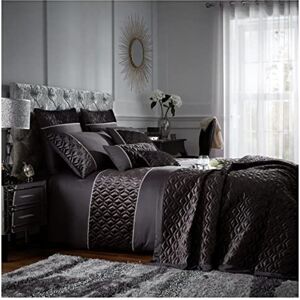 GC GAVENO CAVAILIA Easy Care Muriva Diamonds Duvet Cover, Luxury Soft & Warm Geometric Panel Comfy Bedding Shiny Quilt Set, Polyester, Black, Single GC GAVENO CAVAILIA Easy Care Muriva Diamonds Duvet Cover, Luxury Soft & Warm Geometric Panel Comfy Bedding Shiny Quilt Set, Polyester, Black, Single