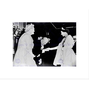 Wee Blue Coo VINTAGE WINSTON CHURCHILL QUEEN ELIZABETH HANDSHAKE FRAMED ART PRINT B12X12443 Wee Blue Coo VINTAGE WINSTON CHURCHILL QUEEN ELIZABETH HANDSHAKE FRAMED ART PRINT B12X12443