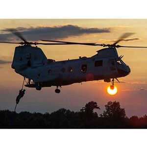 Fine Art Prints Military USA USAF CH-46E Sea Knight Helicopter Photo Large Wall Art Poster Print Thick Paper 18X24 Inch Fine Art Prints Military USA USAF CH-46E Sea Knight Helicopter Photo Large Wall Art Poster Print Thick Paper 18X24 Inch