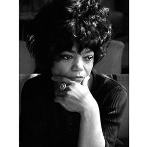 Artery8 Warren Portrait Actress Singer Eartha Kitt Photo Large Wall Art Poster Print Thick Paper 18X24 Inch Artery8 Warren Portrait Actress Singer Eartha Kitt Photo Large Wall Art Poster Print Thick Paper 18X24 Inch
