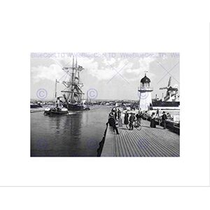 Wee Blue Coo LITTLE HAMPTON PIER HARBOUR VINTAGE HISTORY OLD BW FRAMED ART PRINT B12X248 Wee Blue Coo LITTLE HAMPTON PIER HARBOUR VINTAGE HISTORY OLD BW FRAMED ART PRINT B12X248