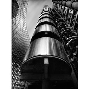 Artery8 Warby Lloyds London Long Exposure City Photo Premium Wall Art Canvas Print 18X24 Inch Artery8 Warby Lloyds London Long Exposure City Photo Premium Wall Art Canvas Print 18X24 Inch