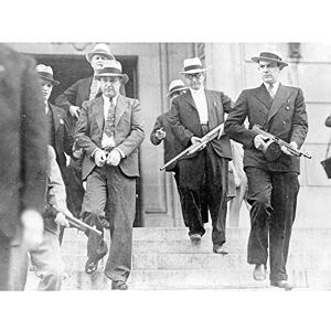 Wee Blue Coo Vintage Photography Kidnapper George Machine Gun Kelly Jail USA Art Print Poster Wall Decor 12X16 Inch Wee Blue Coo Vintage Photography Kidnapper George Machine Gun Kelly Jail USA Art Print Poster Wall Decor 12X16 Inch