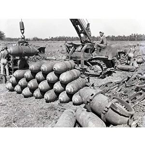 Fine Art Prints War WWII USA 500lb Dive Bomber Bombs Photo Large Wall Art Poster Print Thick Paper 18X24 Inch Fine Art Prints War WWII USA 500lb Dive Bomber Bombs Photo Large Wall Art Poster Print Thick Paper 18X24 Inch