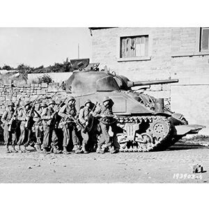 Fine Art Prints War WWII USA 60th Infantry Regiment Tank 1944 Photo Art Print Canvas Premium Wall Decor Poster Mural Fine Art Prints War WWII USA 60th Infantry Regiment Tank 1944 Photo Art Print Canvas Premium Wall Decor Poster Mural