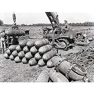 Fine Art Prints War WWII USA 500lb Dive Bomber Bombs Photo Unframed Wall Art Print Poster Home Decor Premium Fine Art Prints War WWII USA 500lb Dive Bomber Bombs Photo Unframed Wall Art Print Poster Home Decor Premium