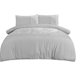 Sleepdown Velvet Cuff Silver Panel Band Luxury Soft Cosy Duvet Cover Quilt Bedding Set with Pillowcases Super King (260 cm x 230 cm) Sleepdown Velvet Cuff Silver Panel Band Luxury Soft Cosy Duvet Cover Quilt Bedding Set with Pillowcases Super King (260 cm x 230 cm)