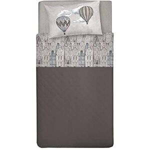 PENSIERI DELICATI Single Bed Sheet Set, 100% Cotton, 90 x 200 cm Single Bed Sheet Set, Includes Bottom Sheet, Top Sheet and 1 Pillowcase, Made in Italy, Beige Flying Pattern PENSIERI DELICATI Single Bed Sheet Set, 100% Cotton, 90 x 200 cm Single Bed Sheet Set, Includes Bottom Sheet, Top Sheet and 1 Pillowcase, Made in Italy, Beige Flying Pattern