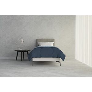 Italian Bed Linen MB Home Basic “ Atlanta” Winter Quilt, Dark Blue/Light Blue, 160x250 cm Italian Bed Linen MB Home Basic “ Atlanta” Winter Quilt, Dark Blue/Light Blue, 160x250 cm