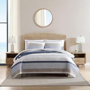 Nautica Queen Quilt Set, Cotton Reversible Bedding with Matching Shams, Home Decor for All Seasons (Galewood Blue, Queen) Nautica Queen Quilt Set, Cotton Reversible Bedding with Matching Shams, Home Decor for All Seasons (Galewood Blue, Queen)