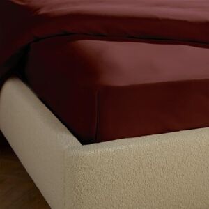 Silentnight Brushed Cotton Bed Linen Soft Velvety Touch 100 Percent Cotton Cosy Warmth Feel for Colder Nights Breathable Lightly Brushed Hypoallergenic (Burgundy, King, Fitted Sheet) Silentnight Brushed Cotton Bed Linen Soft Velvety Touch 100 Percent Cotton Cosy Warmth Feel for Colder Nights Breathable Lightly Brushed Hypoallergenic (Burgundy, King, Fitted Sheet)