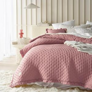 ROOM99 Molly Elegant Pink Bedspread - Bedspread ROOM99 Molly Elegant Pink Bedspread - Bedspread