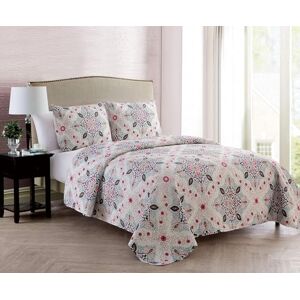VCNY Home Wyndham 3 Piece Reversible Quilt Set - Quilt Set VCNY Home Wyndham 3 Piece Reversible Quilt Set - Quilt Set