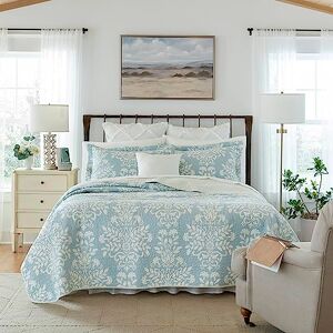 Laura Ashley King Quilt Set, Reversible Cotton Bedding with Matching Shams, Home Decor for All Seasons (Rowland Blue, King) Laura Ashley King Quilt Set, Reversible Cotton Bedding with Matching Shams, Home Decor for All Seasons (Rowland Blue, King)