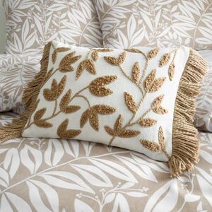 Catherine Lansfield Tufted Sorrel Leaves Cotton 30x40cm Cushion Natural Catherine Lansfield Tufted Sorrel Leaves Cotton 30x40cm Cushion Natural