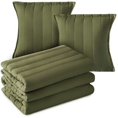 Silentnight Supersoft Quilted Bedspread and Cushion Set Stylish Layer of Warmth Soft Touch Coverlet Throw Super Comfy Pillow for Bed Sofa Retain Shape Filled with Bouncy Fibres, Green Silentnight Supersoft Quilted Bedspread and Cushion Set Stylish Layer of Warmth Soft Touch Coverlet Throw Super Comfy Pillow for Bed Sofa Retain Shape Filled with Bouncy Fibres, Green